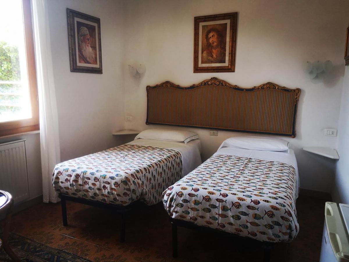 Casa Vancanza Sciamandola レヴァント エクステリア 写真