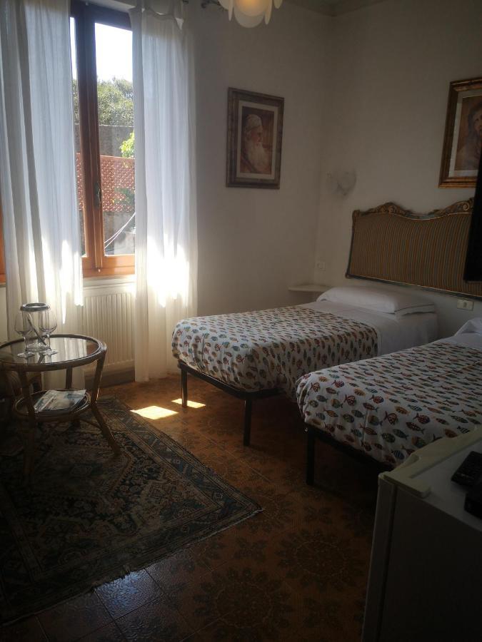 Casa Vancanza Sciamandola レヴァント エクステリア 写真